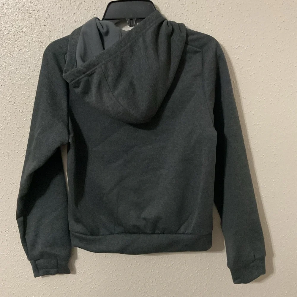 Nike Multi+ Big Kids' Therma-FIT Pullover Hoodie. Black/Anthracite/White. Size S